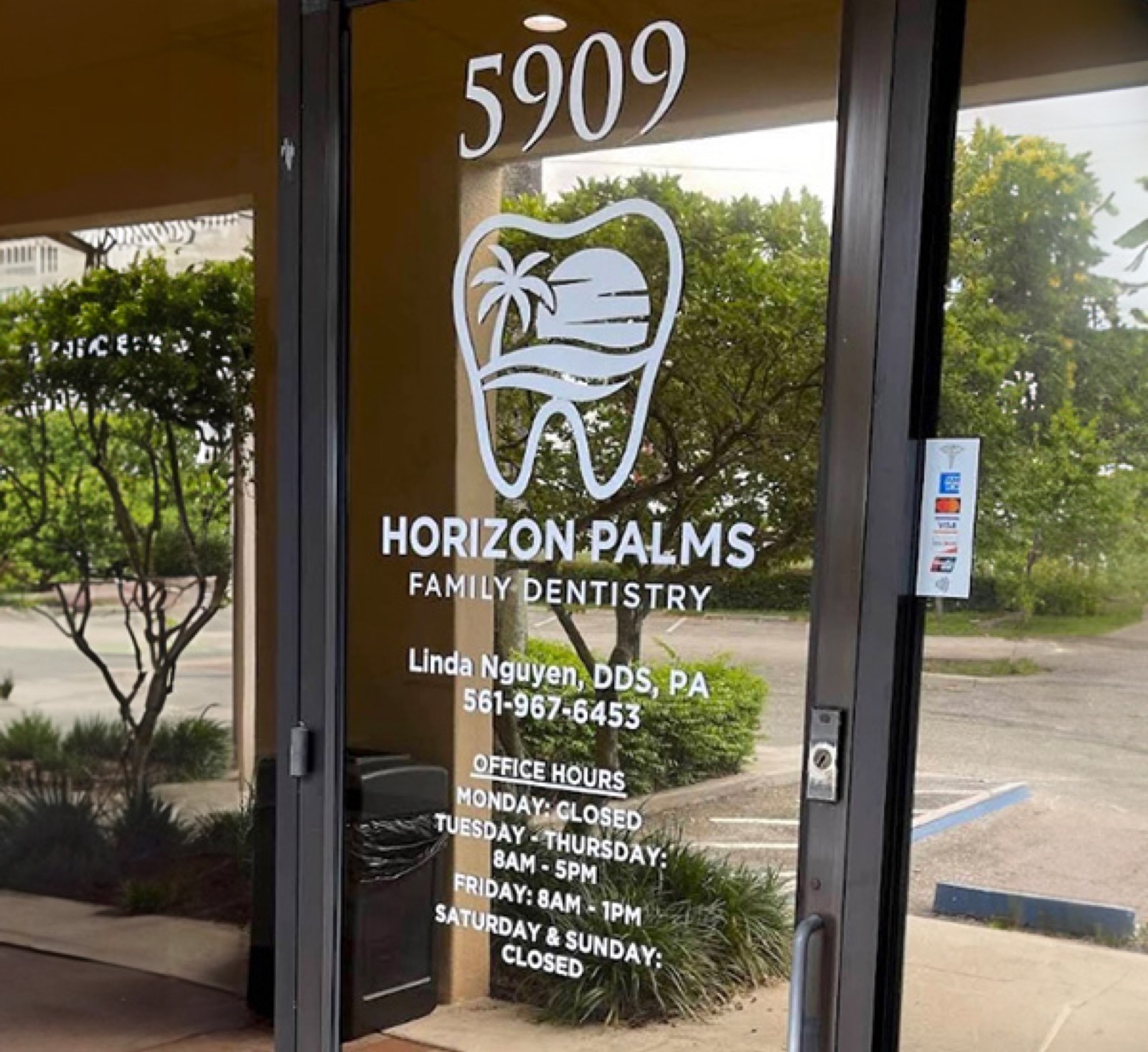 Horizon Palms Family Dentistry office entrance at 5909 South Congress Ave, Lake Worth
